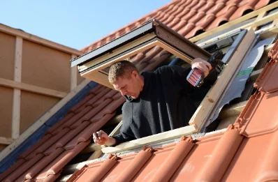 Pose de fenêtres de toit Velux à Gigney